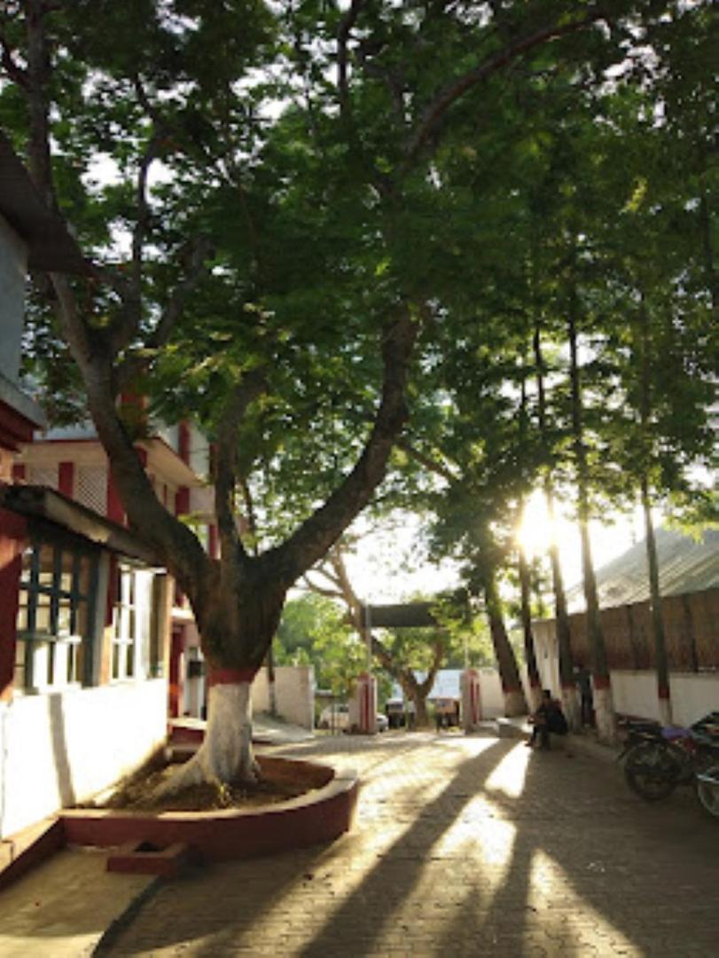 Hotel Nilamber By Grb Lumding 外观 照片
